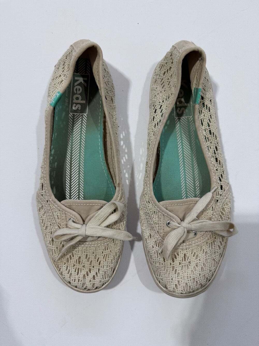 Keds Slip-On Sneakers Size 9.5 Beige Crochet Knit Bow Flats Shoes
